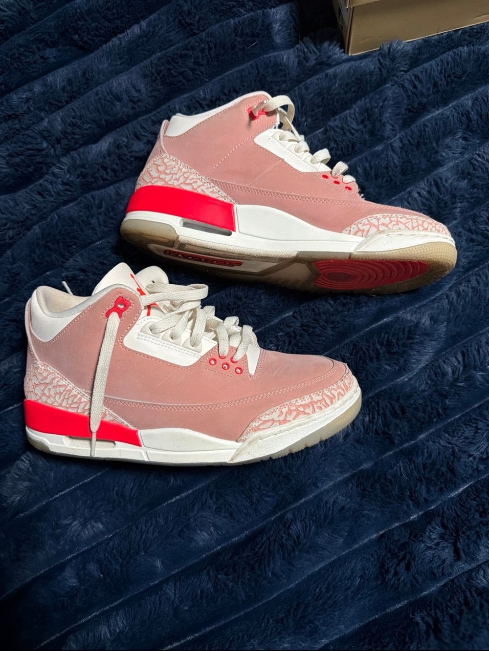 Jordan 3 retros pink icy bottom come get em they hot